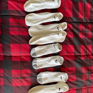 White Nike Ankle socks